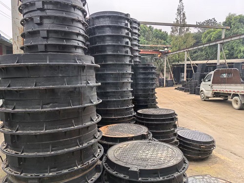 球墨鑄鐵井蓋規(guī)格型號解析:如何選擇適合的球墨井蓋?