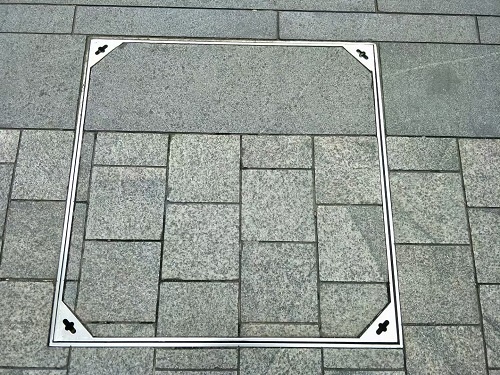 不銹鋼隱形井蓋效果圖：現代城市排水系統的完美選擇